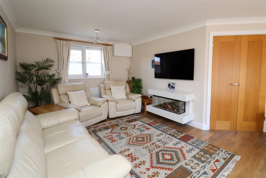 Images for Everest Walk, Church Crookham, Fleet