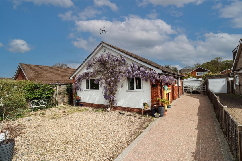 Images for Burns Avenue, Church Crookham, Fleet