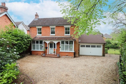 View Full Details for Aldershot Road, Fleet