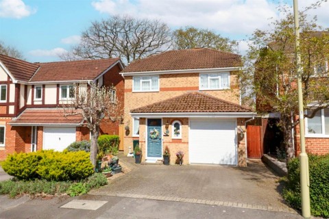 View Full Details for Gondreville Gardens, Church Crookham, Fleet