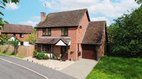 View Full Details for Church View, Hartley Wintney, Hook