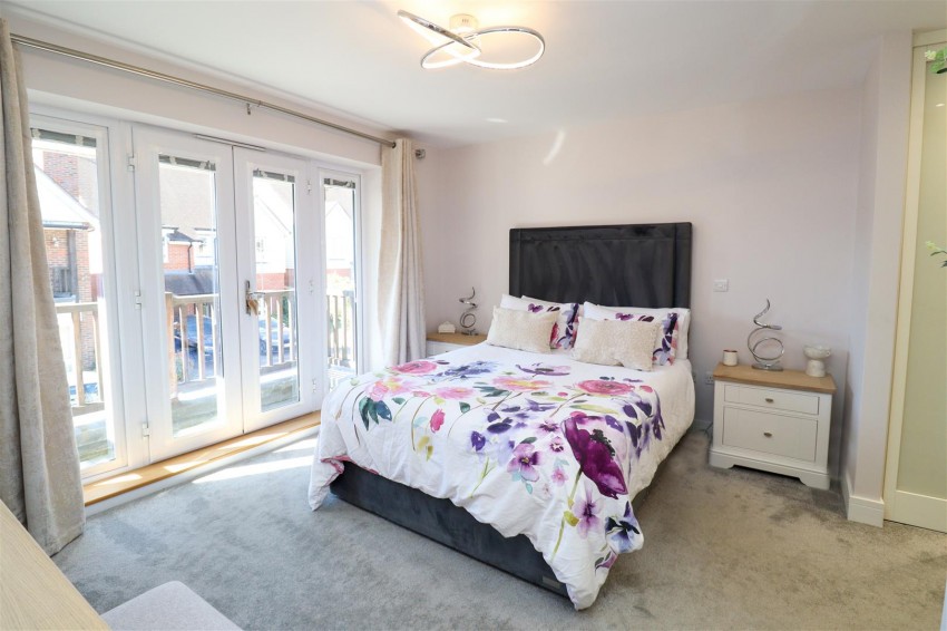 Images for Willowbourne, Fleet