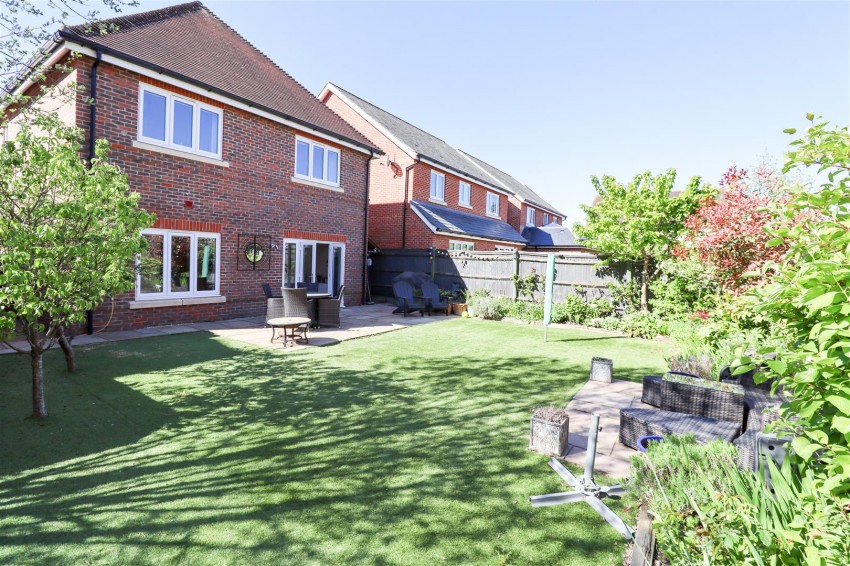 Images for Willowbourne, Fleet