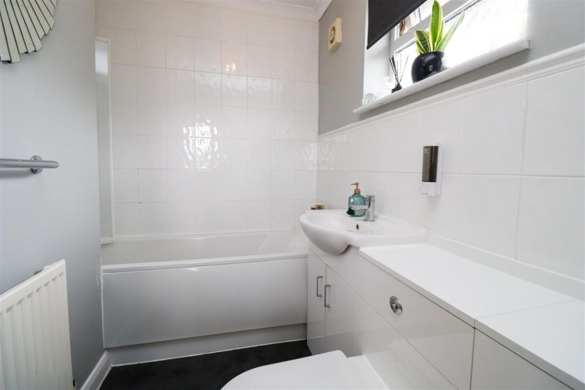 Images for Cedar Drive, Fleet