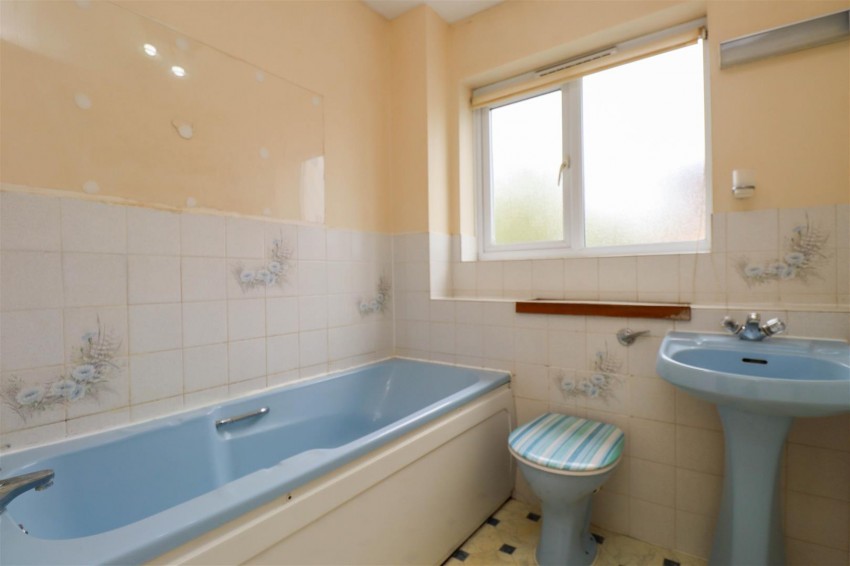 Images for Netherhouse Moor, Church Crookham, Fleet