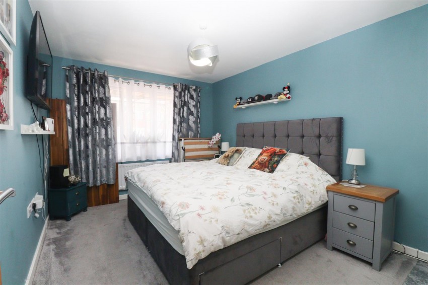 Images for Barn Avenue, Aldershot