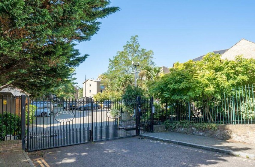 Images for Plough Way, London