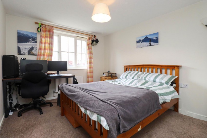 Images for Lyndhurst Road, Fleet