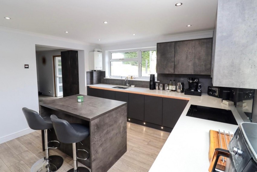 Images for Vicarage Gardens, Church Crookham, Fleet