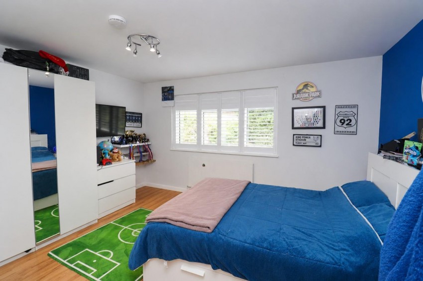 Images for Vicarage Gardens, Church Crookham, Fleet