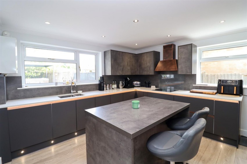 Images for Vicarage Gardens, Church Crookham, Fleet