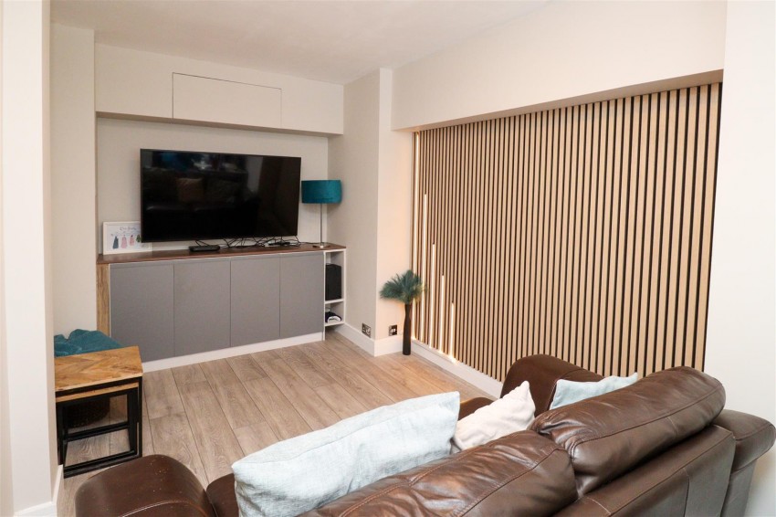 Images for Vicarage Gardens, Church Crookham, Fleet