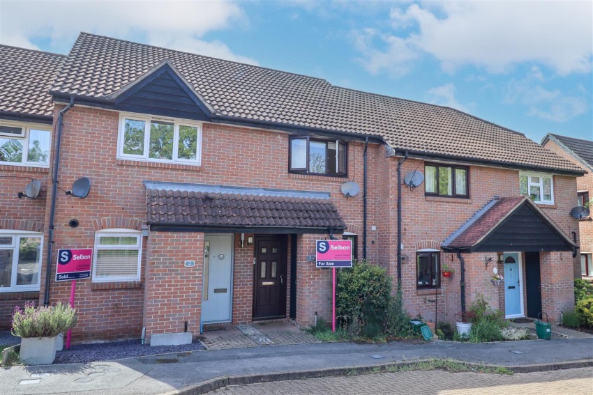 Images for House Plat Court, Church Crookham, Fleet