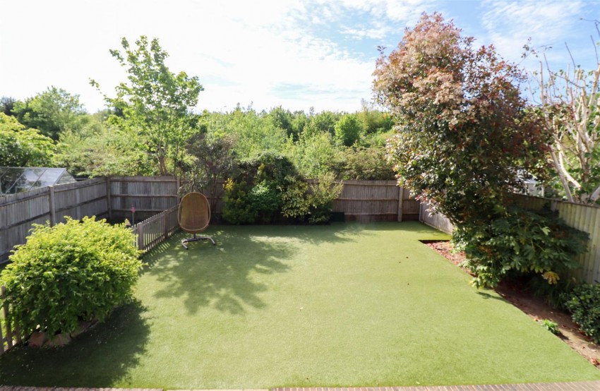 Images for Bufton Field, North Warnborough, Hook