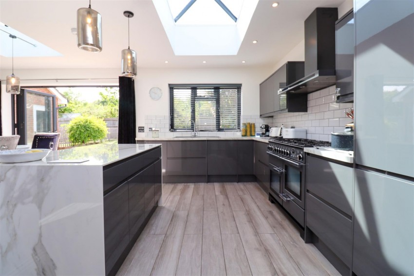 Images for Bufton Field, North Warnborough, Hook