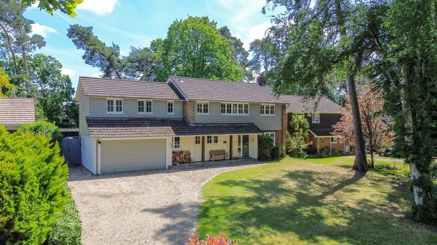 Images for Chinnock Close, Fleet