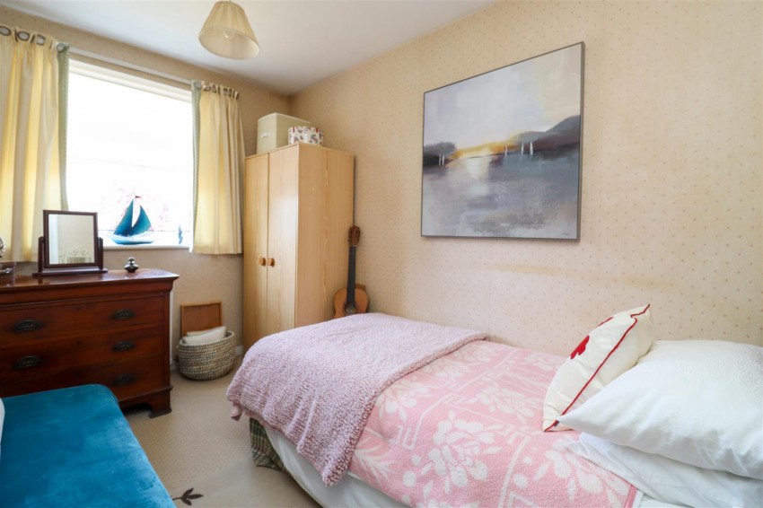Images for Sycamore Crescent, Church Crookham, Fleet