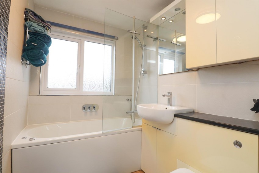 Images for The Covert, Farnborough