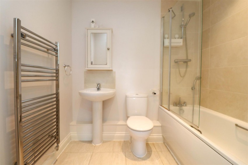 Images for Allamand Close, Church Crookham, Fleet