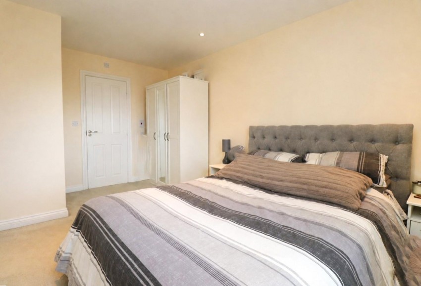 Images for Allamand Close, Church Crookham, Fleet