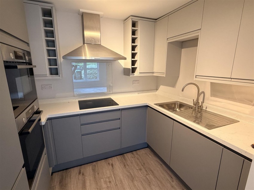 Images for Boundary Road, Farnborough