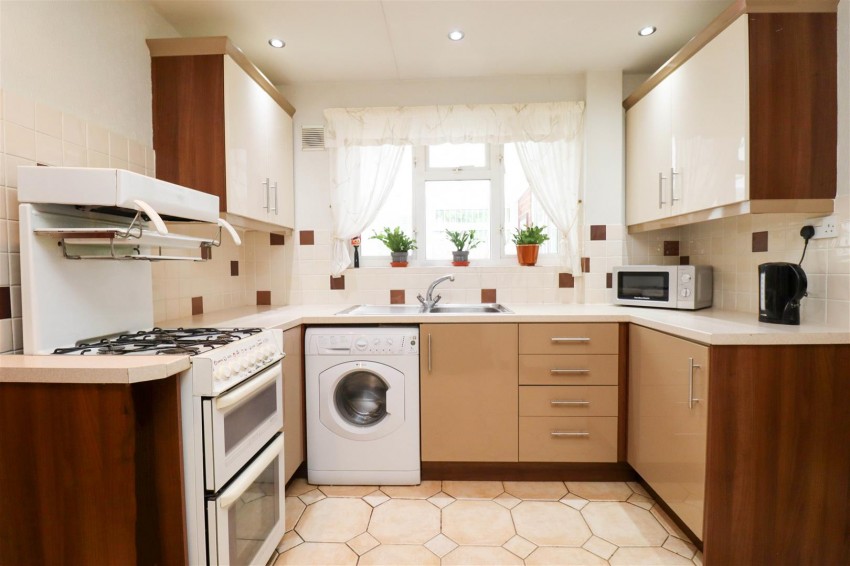 Images for Chesilton Crescent, Church Crookham, Fleet