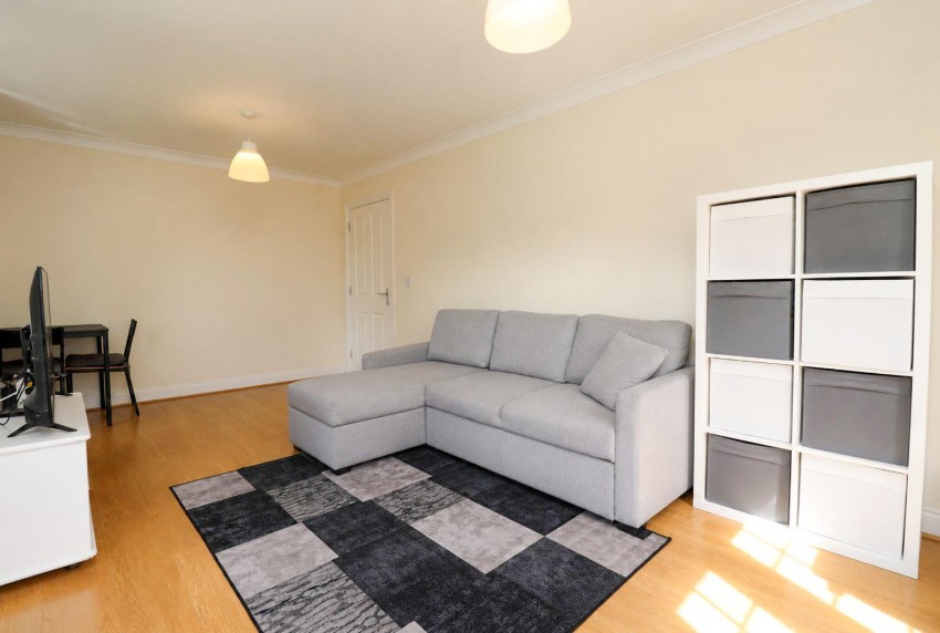 Images for Waleron Road, Fleet