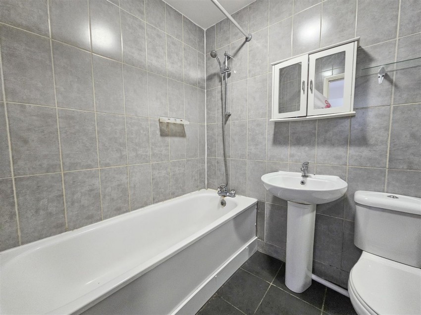 Images for Fleet Road, Fleet