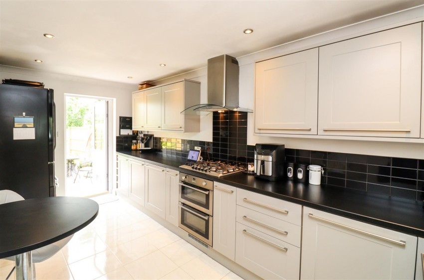 Images for Oasthouse Drive, Fleet