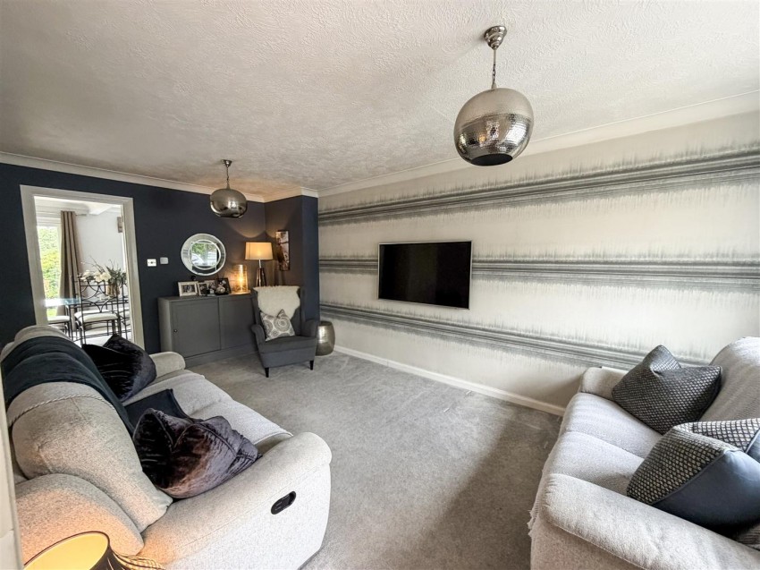 Images for Oasthouse Drive, Fleet