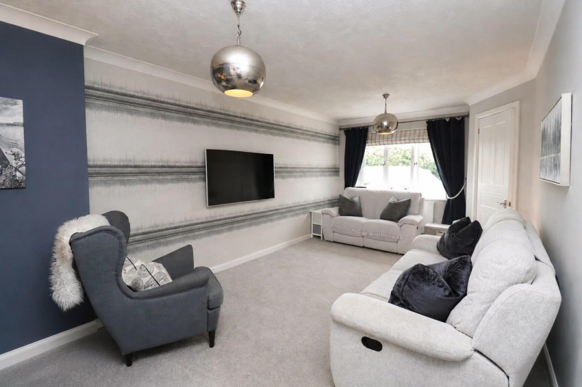 Images for Oasthouse Drive, Fleet