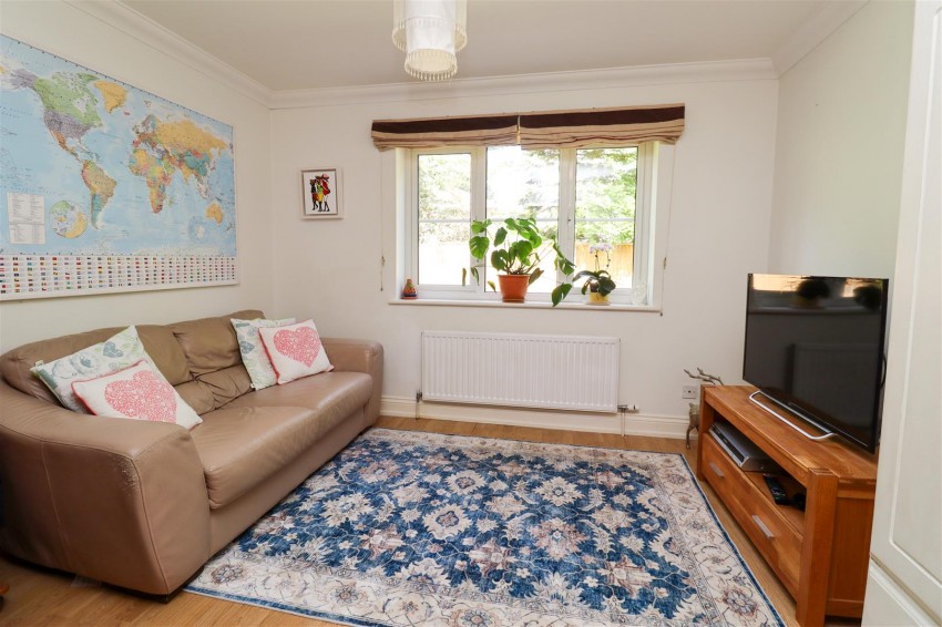 Images for Winchcombe Close, Fleet