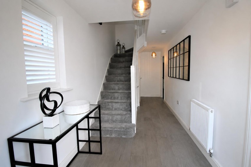 Images for Nugent Close, Church Crookham, Fleet