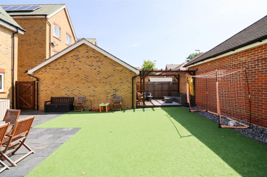 Images for Rana Drive, Church Crookham, Fleet