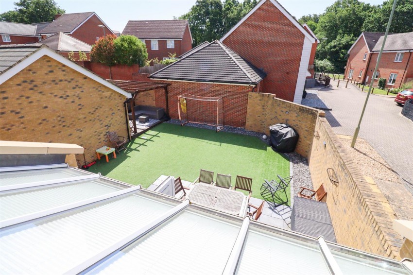Images for Rana Drive, Church Crookham, Fleet