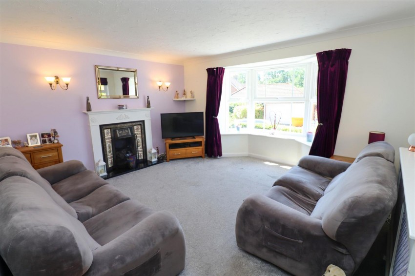 Images for Camus Close, Church Crookham, Fleet