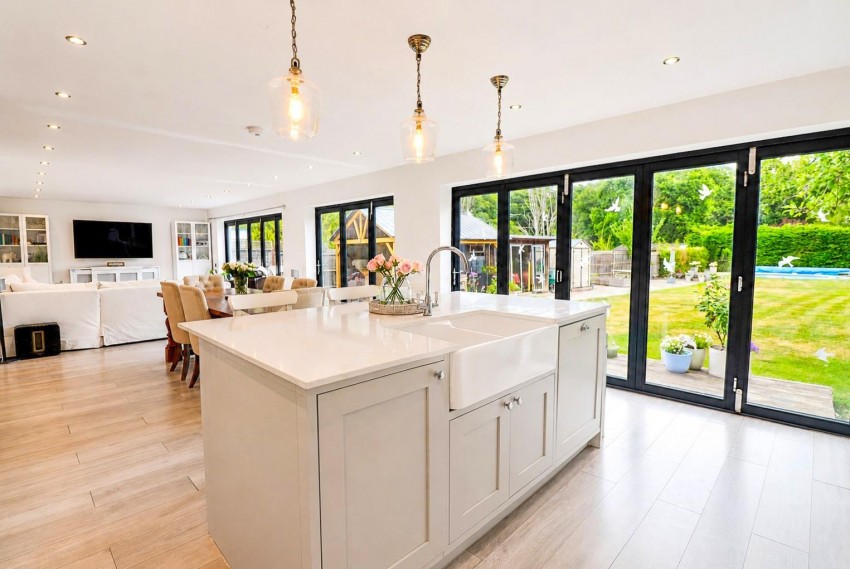 Images for Wedmans Lane, Rotherwick, Hook