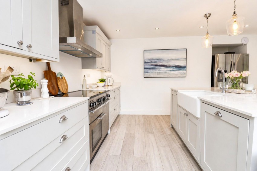 Images for Wedmans Lane, Rotherwick, Hook