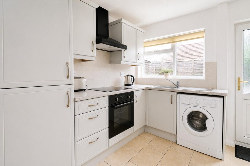 Images for Andrews Close, Church Crookham, Fleet