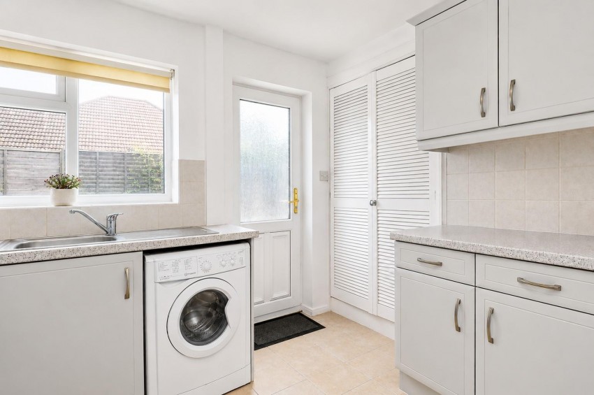 Images for Andrews Close, Church Crookham, Fleet