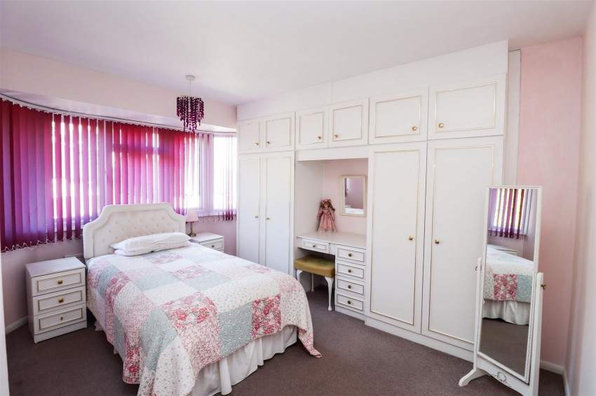 Images for Ferndale Road, Church Crookham, Fleet