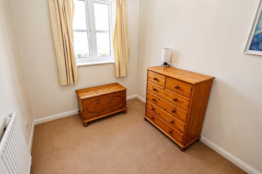 Images for Raygnoldes, Church Crookham, Fleet