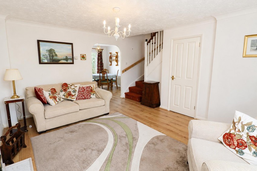 Images for Raygnoldes, Church Crookham, Fleet