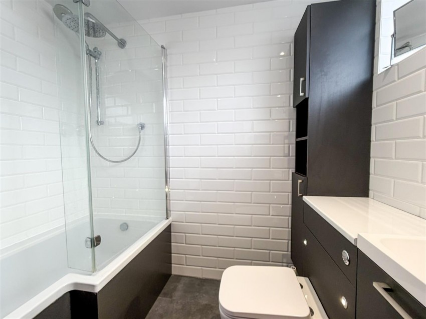 Images for Pondtail Close, Fleet
