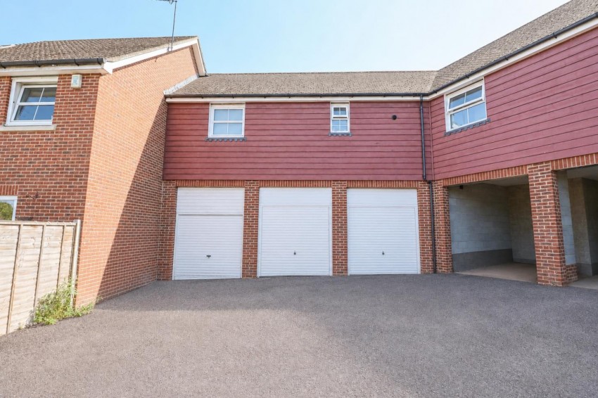 Images for Chertsey Street, Fleet