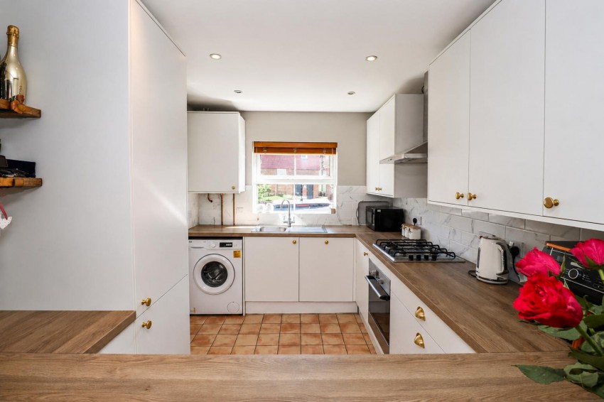 Images for Chertsey Street, Fleet