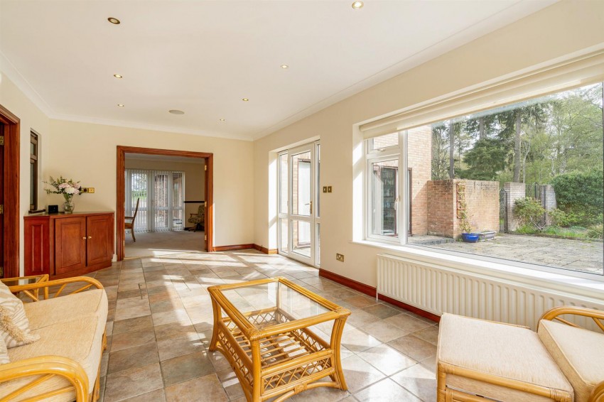 Images for Fleet Hill, Finchampstead, Wokingham