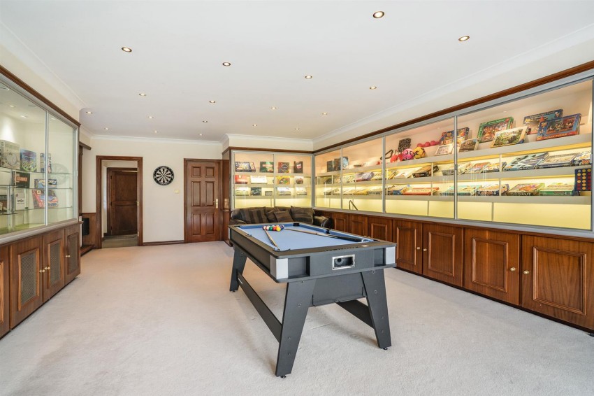 Images for Fleet Hill, Finchampstead, Wokingham