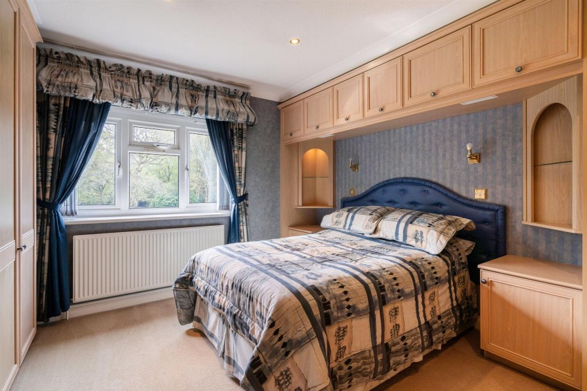 Images for Fleet Hill, Finchampstead, Wokingham