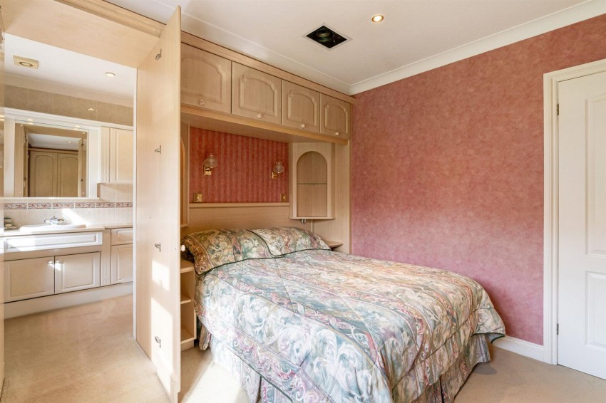Images for Fleet Hill, Finchampstead, Wokingham